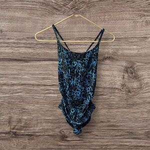 EUC Speedo Swimsuit size 6